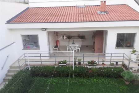 Sobrado à venda com 3 quartos, sendo 1 suíte, em Jardim Franca, São Paulo, SP