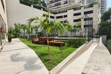 Apartamento à venda com 2 suítes em Vila Andrade, São Paulo, SP