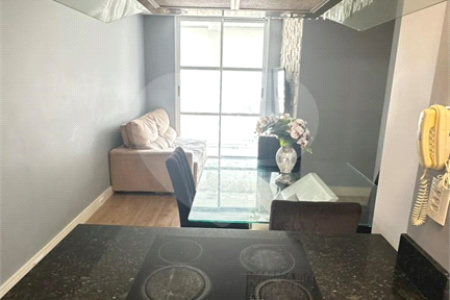 Apartamento à venda com 3 quartos, sendo 1 suíte, em Jardim Belaura, São Paulo, SP