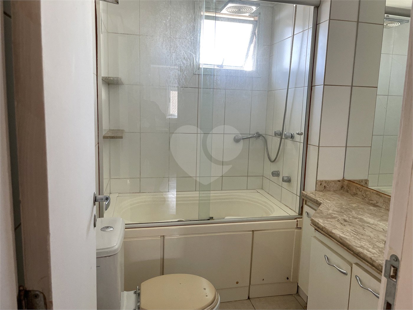 Apartamento à venda com 3 suítes em Jardim Ampliação, São Paulo, SP