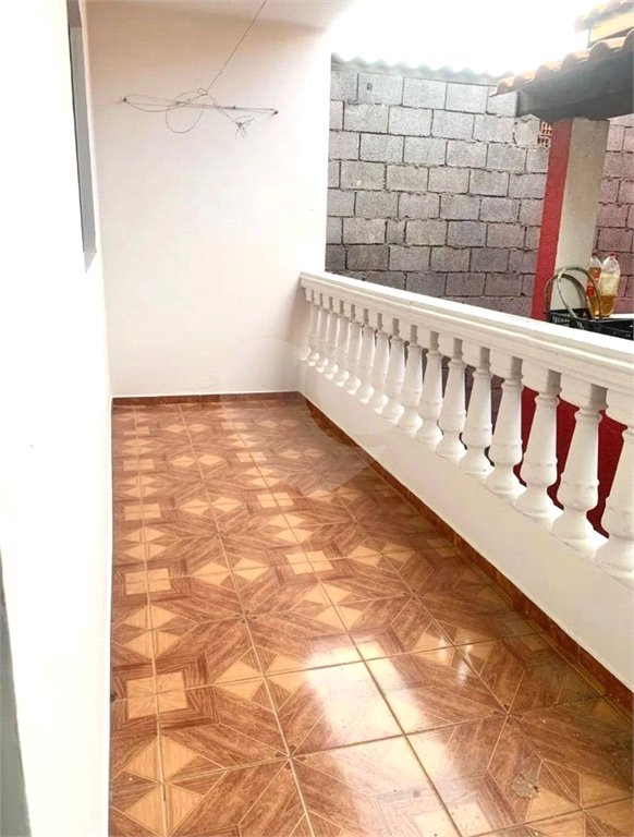 Casa à venda com 5 quartos em Jardim Araruama, Cotia, SP