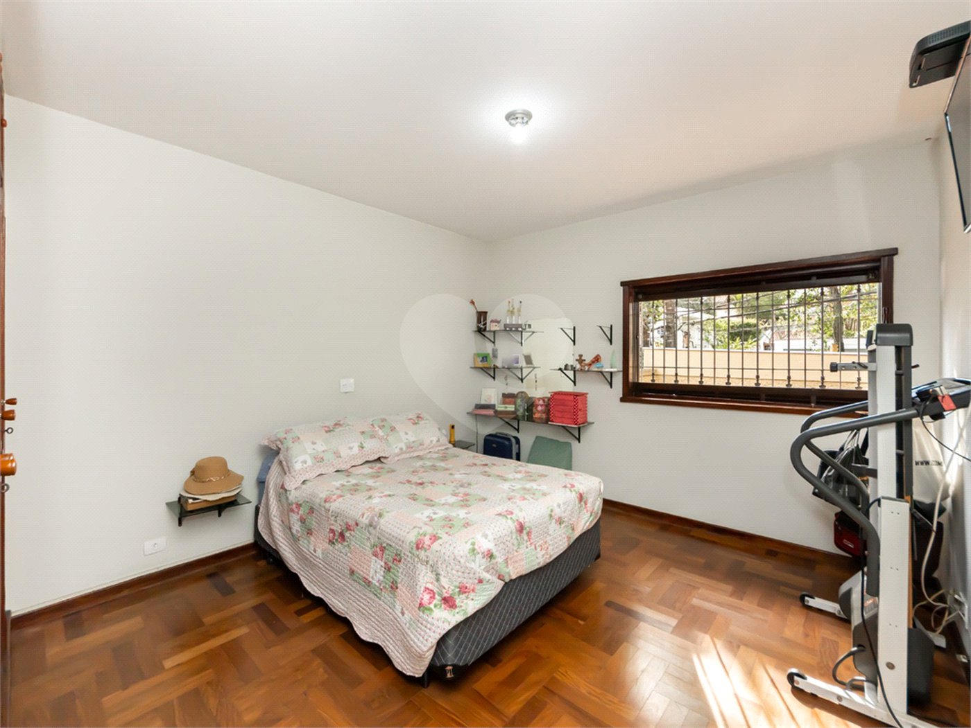 Sobrado à venda com 3 quartos, sendo 1 suíte, em Jardim Prudência, São Paulo, SP