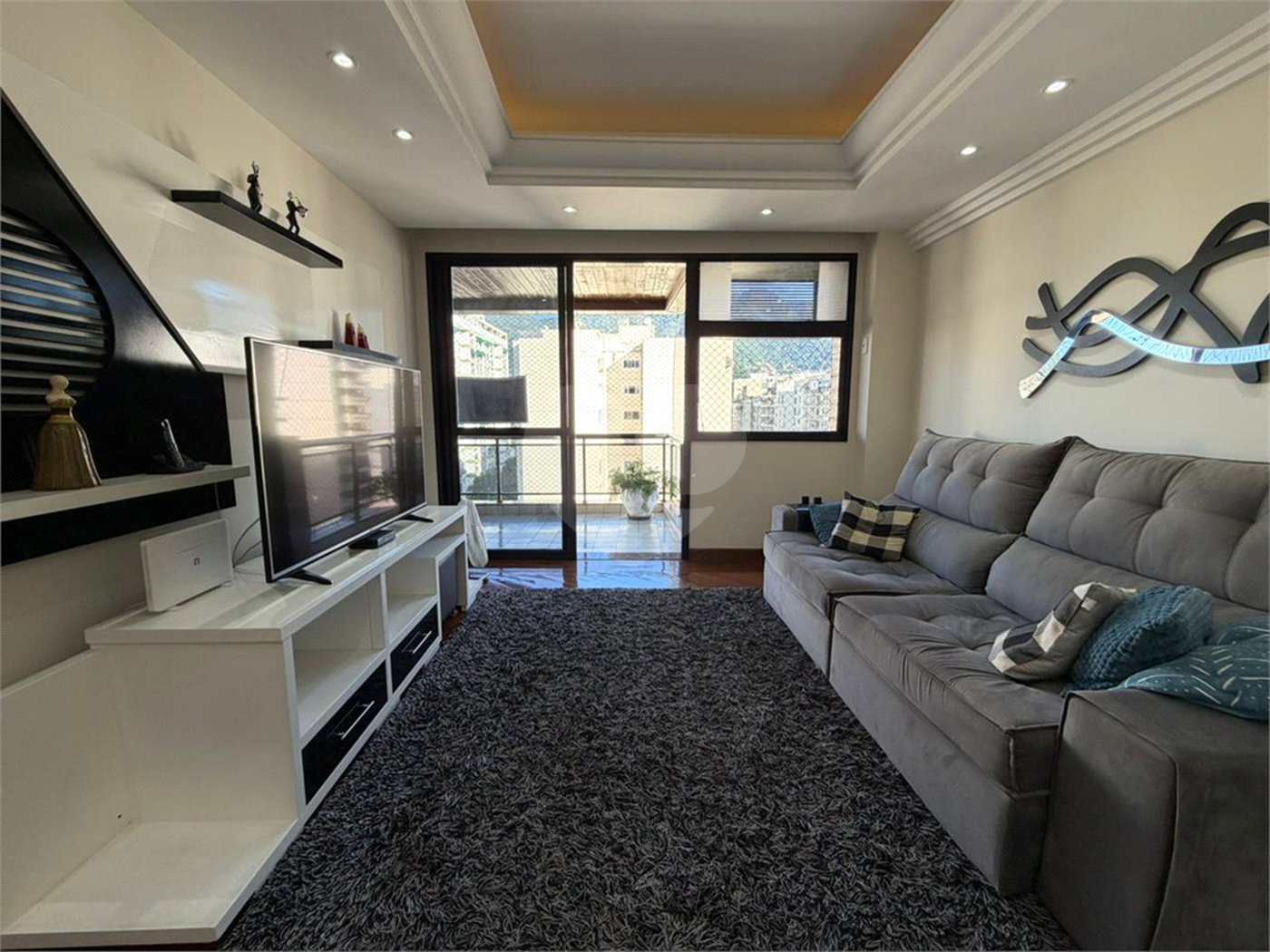 Apartamento à venda com 3 quartos, sendo 1 suíte, em Vila Isabel, Rio de Janeiro, RJ