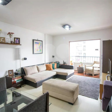 Apartamento à venda com 2 quartos, sendo 1 suíte, em Campo Belo, São Paulo, SP