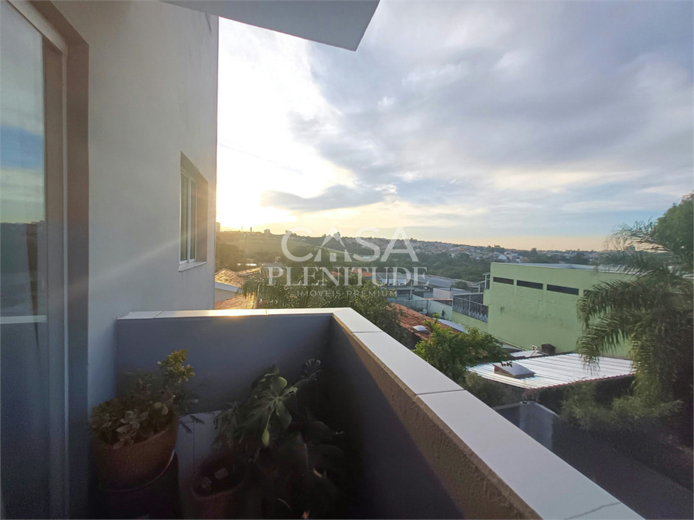 Apartamento à venda com 2 quartos, sendo 1 suíte, em Jardim Simus, Sorocaba, SP