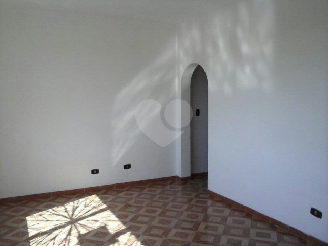 Casa Térrea à venda com 3 quartos, sendo 1 suíte,  em Tremembé, São Paulo, SP