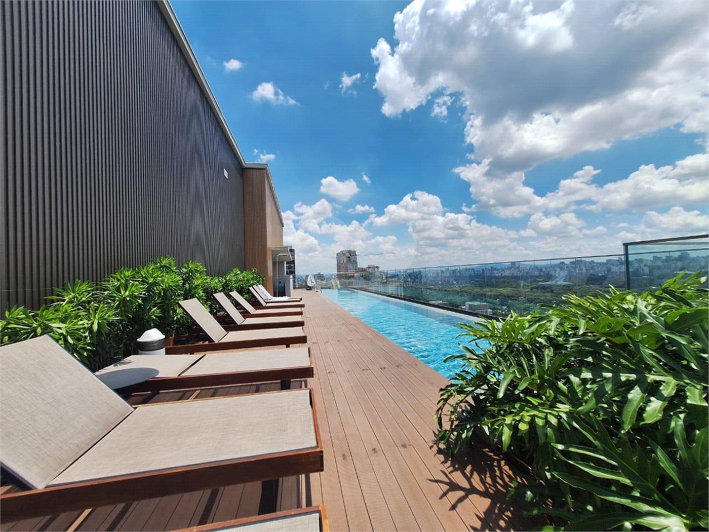 Apartamento à venda com 1 quarto em Moema, São Paulo, SP