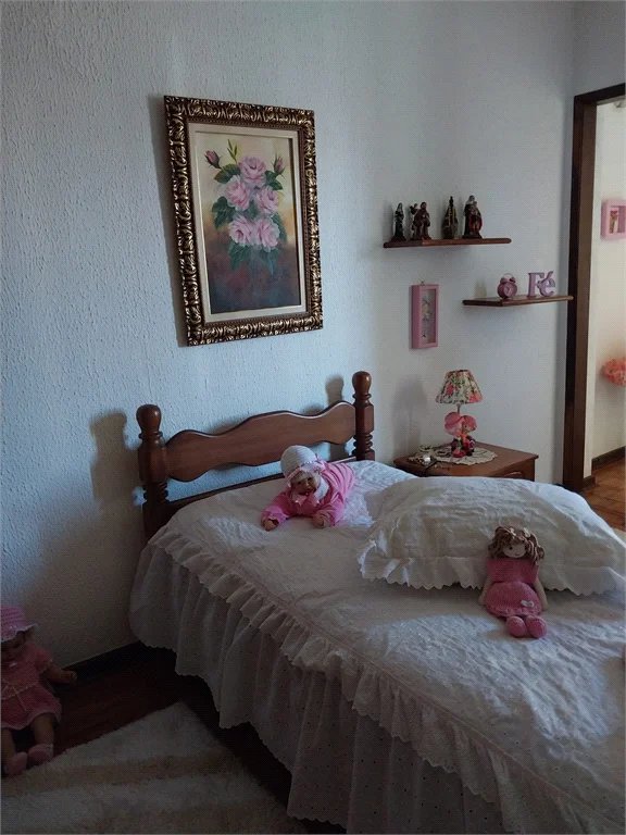 Casa à venda com 3 quartos, sendo 2 suítes, em Siciliano, São Paulo, SP