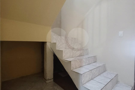 Sobrado à venda com 2 quartos em Jardim Guaíba, Sorocaba, SP