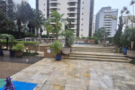 Apartamento à venda ou para alugar com 1 quarto em Cerqueira César, São Paulo, SP