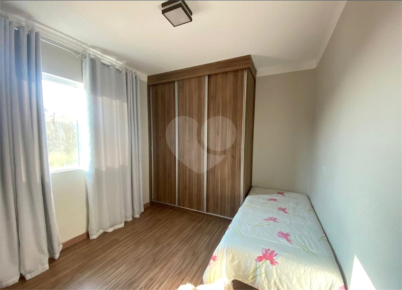Casa à venda com 3 quartos, sendo 1 suíte,  em Parque Almerinda Pereira Chaves, Jundiaí, SP