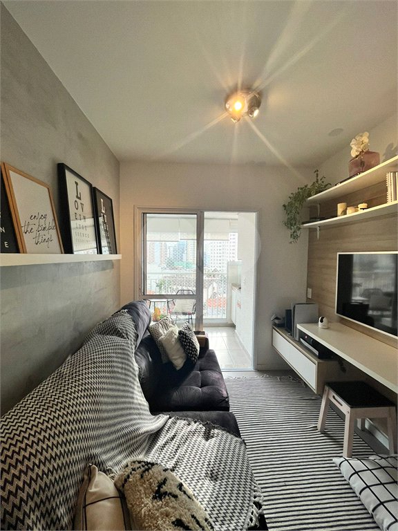 Apartamento à venda com 1 quarto em Vila Guarani (z Sul), São Paulo, SP