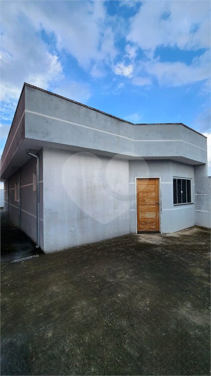 Casa à venda com 2 quartos, sendo 1 suíte, em Residencial Vila Martins, Salto, SP
