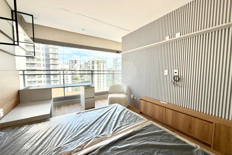 Apartamento à venda com 3 suítes em Campo Belo, São Paulo, SP