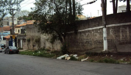 Terreno à venda em Jardim Mitsutani, São Paulo, SP