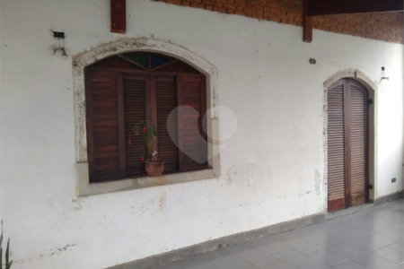 Sobrado à venda com 3 quartos em Vila Mazzei, São Paulo, SP