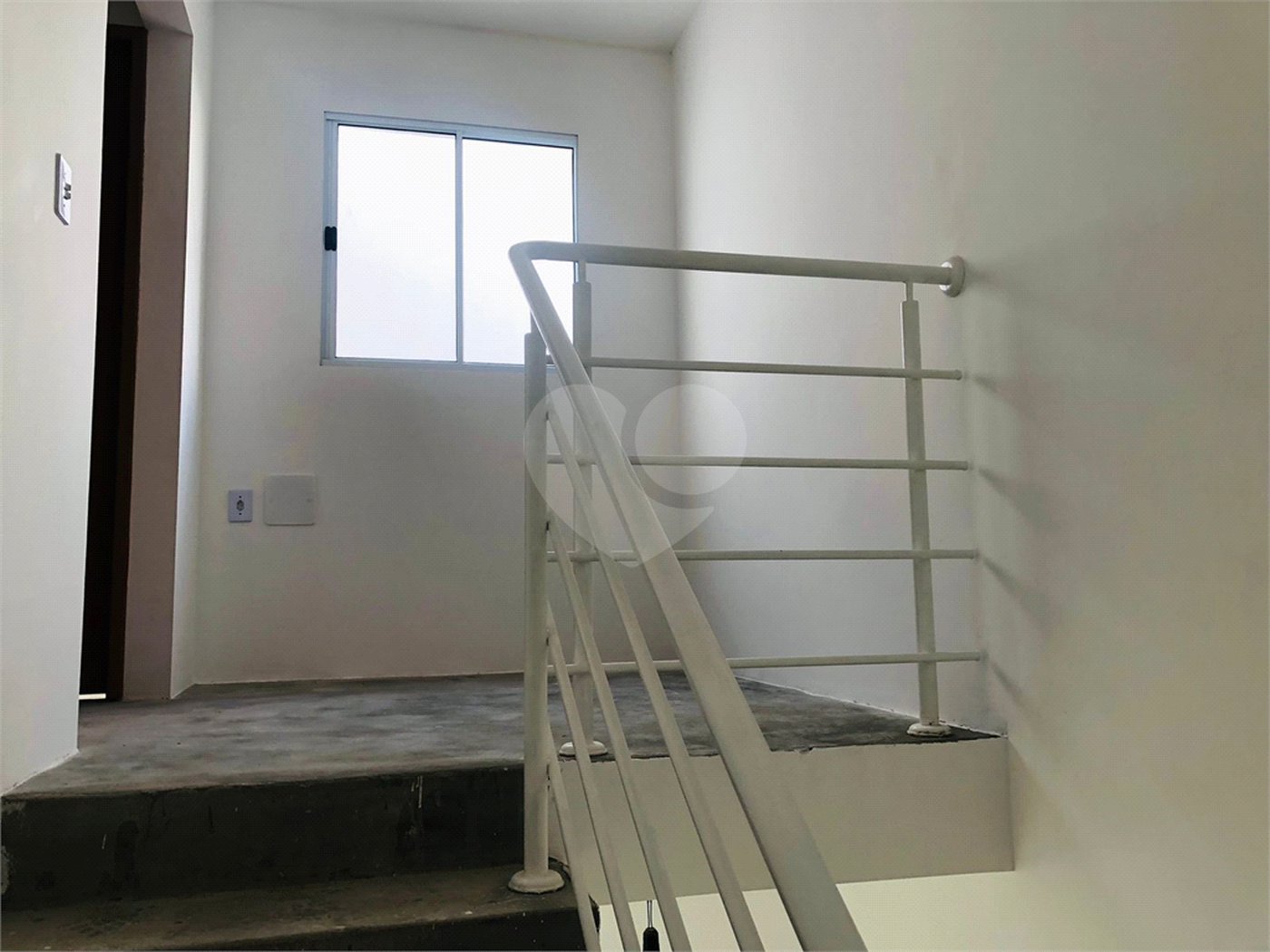 Casa à venda com 2 quartos no condomínio Residencial Turim, Mogi das Cruzes - SP
