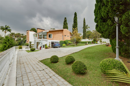 Casa Térrea à venda com 4 suítes em Chácara Flora, São Paulo, SP