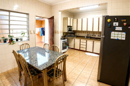 Sobrado à venda com 3 quartos, sendo 1 suíte, em Brooklin, São Paulo, SP