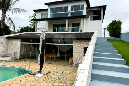 Casa à venda com 4 quartos, sendo 3 suítes, no condomínio Village da Serra, Araçoiaba da Serra - SP