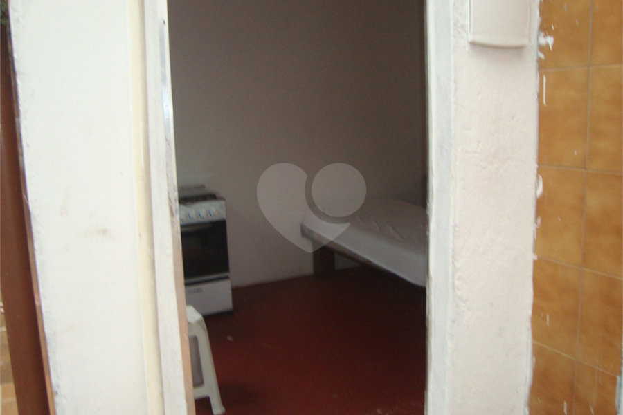 Sobrado à venda com 7 quartos, sendo 1 suíte, em Santana, São Paulo, SP