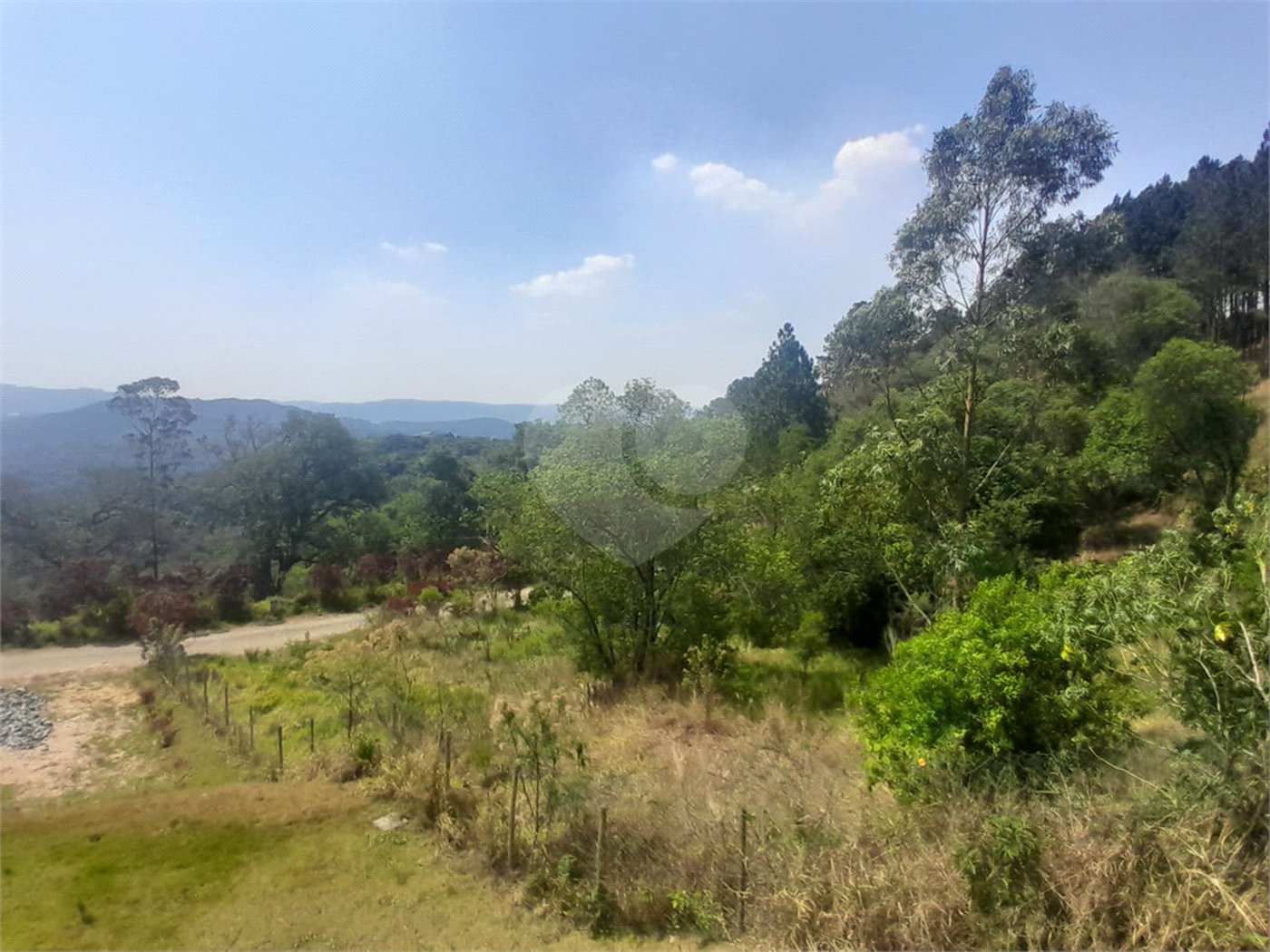 Terreno à venda no condomínio Aútria da Cantareira, Mairiporã - SP
