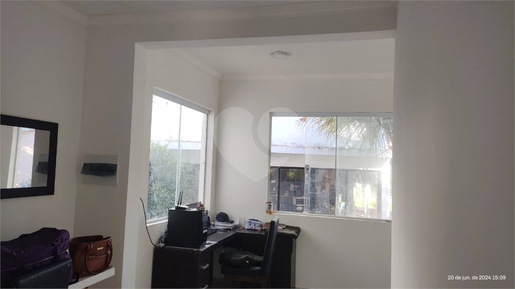 Casa à venda com 6 quartos, sendo 1 suíte, no condomínio Cafezal IV, Itupeva - SP