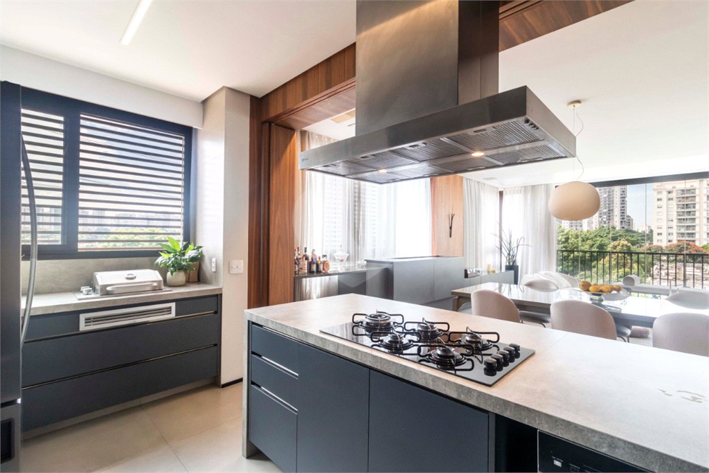 Apartamento à venda com 2 suítes em Brooklin, São Paulo, SP