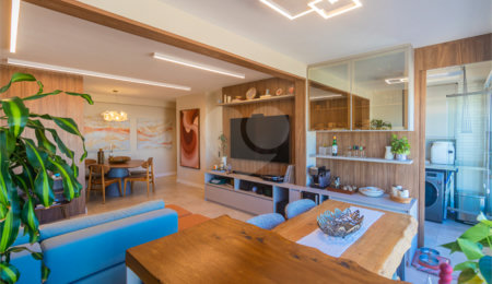 Apartamento à venda com 2 quartos, sendo 1 suíte,  em Chácara Santo Antônio (zona Sul), São Paulo, SP