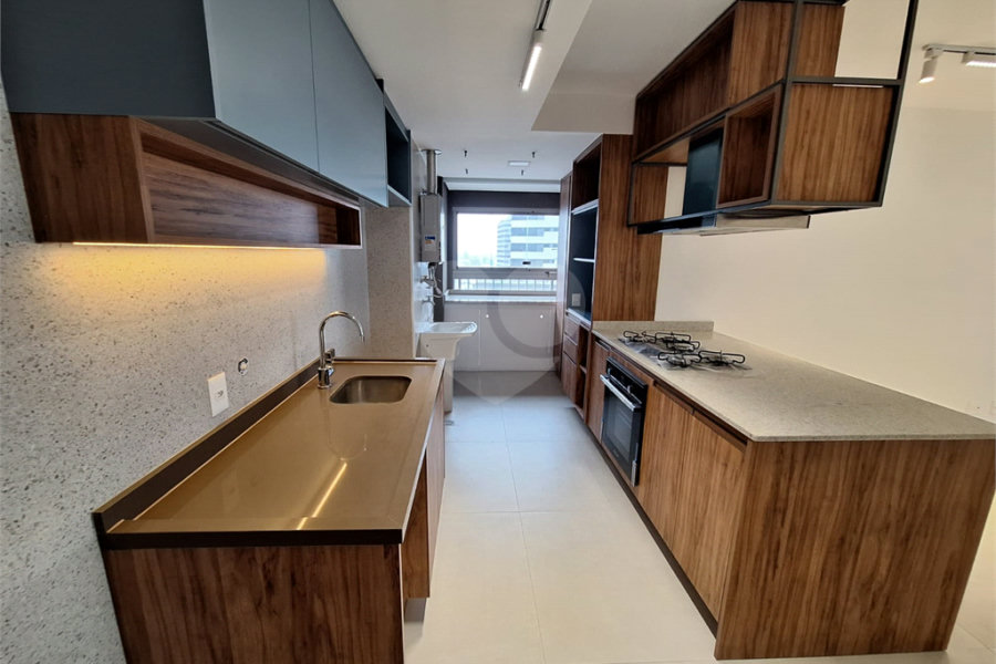 Apartamento para alugar com 3 suítes em Vila Madalena, São Paulo, SP