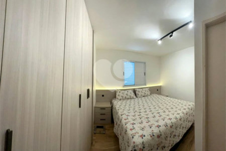 Apartamento à venda com 2 quartos em Parque São Jorge, São Paulo, SP