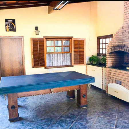 Casa à venda com 3 quartos, sendo 1 suíte,  no condomínio Vivenda das Vinhas, Vinhedo - SP
