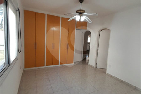 Casa à venda com 5 quartos, sendo 3 suítes,  no condomínio Estância Marambaia, Vinhedo - SP