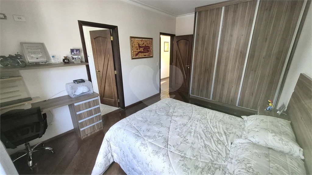 Sobrado à venda com 3 suítes em Jardim Franca, São Paulo, SP