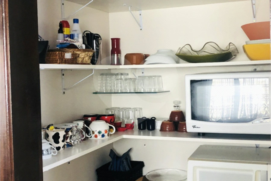 Sobrado à venda com 3 quartos, sendo 1 suíte, em Jardim Peri, São Paulo, SP