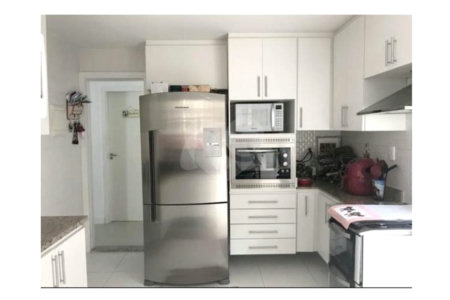 Casa à venda com 4 quartos, sendo 3 suítes, no condomínio Morada da Serra Residencial, Rio de Janeiro - RJ