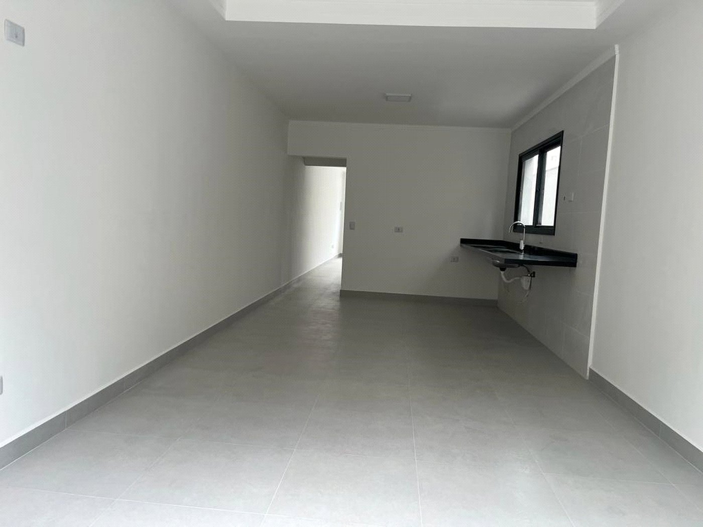 Sobrado à venda com 2 quartos, sendo 1 suíte,  em Arujamérica, Arujá, SP