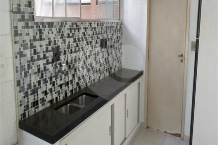 Apartamento à venda com 3 quartos, sendo 1 suíte, em Jardim Paulista, São Paulo, SP
