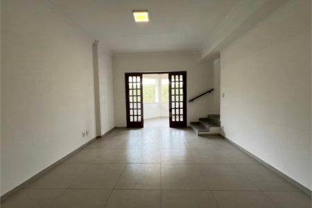 Casa à venda ou para alugar com 4 quartos, sendo 3 suítes, no condomínio Estância Marambaia, Vinhedo - SP