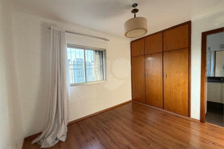 Apartamento à venda com 3 quartos, sendo 1 suíte, em Santana, São Paulo, SP