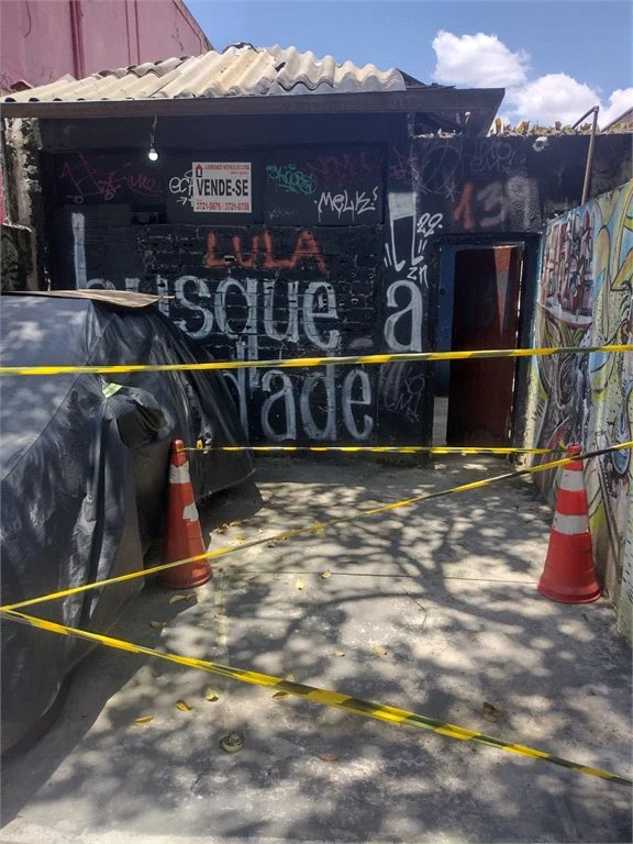 Sobrado à venda ou para alugar com 4 quartos em Vila Madalena, São Paulo, SP