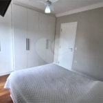 Casa à venda com 5 quartos, sendo 2 suítes,  no condomínio Floradas da Serra, São Paulo - SP