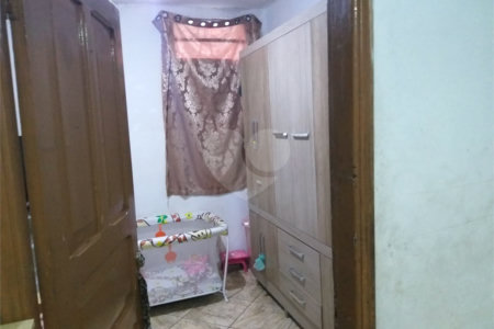 Terreno à venda com 2 quartos em Parque Ramos Freitas, São Paulo, SP
