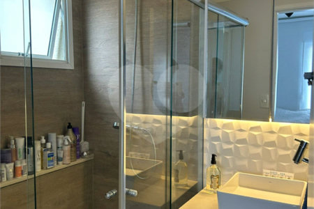Apartamento à venda com 2 quartos, sendo 1 suíte, em Santa Teresinha, São Paulo, SP
