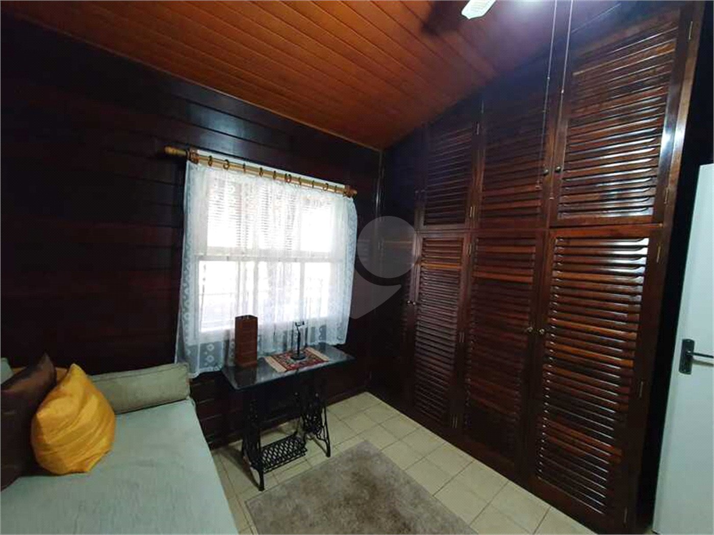 Chácara à venda com 3 quartos, sendo 1 suíte,  em Lago Azul, Araçoiaba da Serra, SP