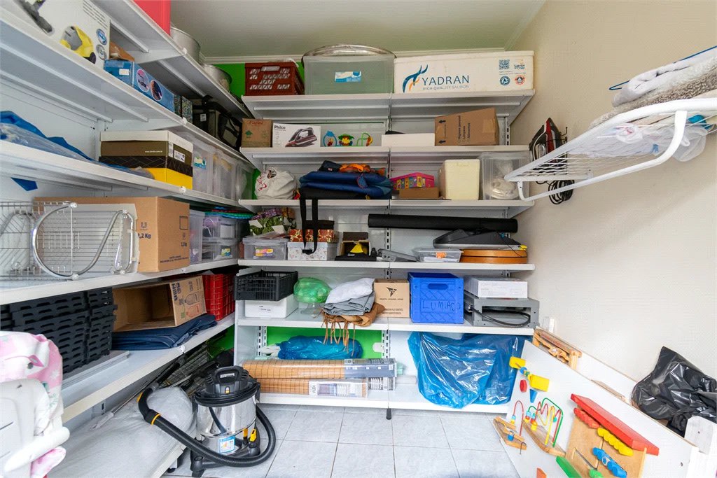 Casa à venda com 3 quartos, sendo 1 suíte,  em Vila Cordeiro, São Paulo, SP