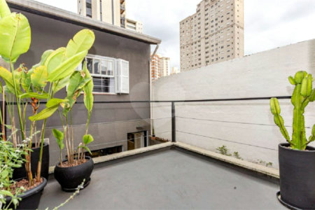 Casa à venda com 3 quartos, sendo 1 suíte,  em Vila Mascote, São Paulo, SP