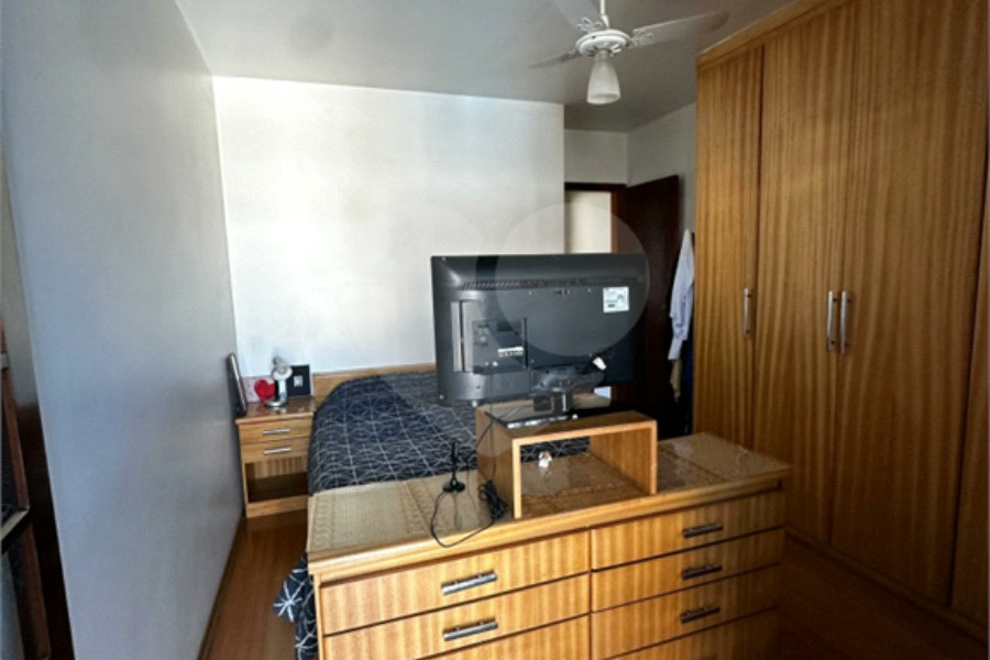 Sobrado à venda com 3 quartos, sendo 1 suíte,  em Vila Sônia, São Paulo, SP