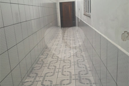 Sobrado à venda com 3 suítes em Itaim Paulista, São Paulo, SP
