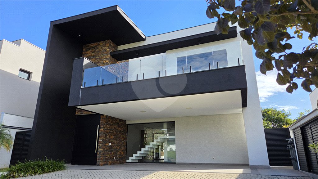 Casa à venda com 4 suítes no condomínio Alphaville Nova Esplanada 1, Votorantim - SP